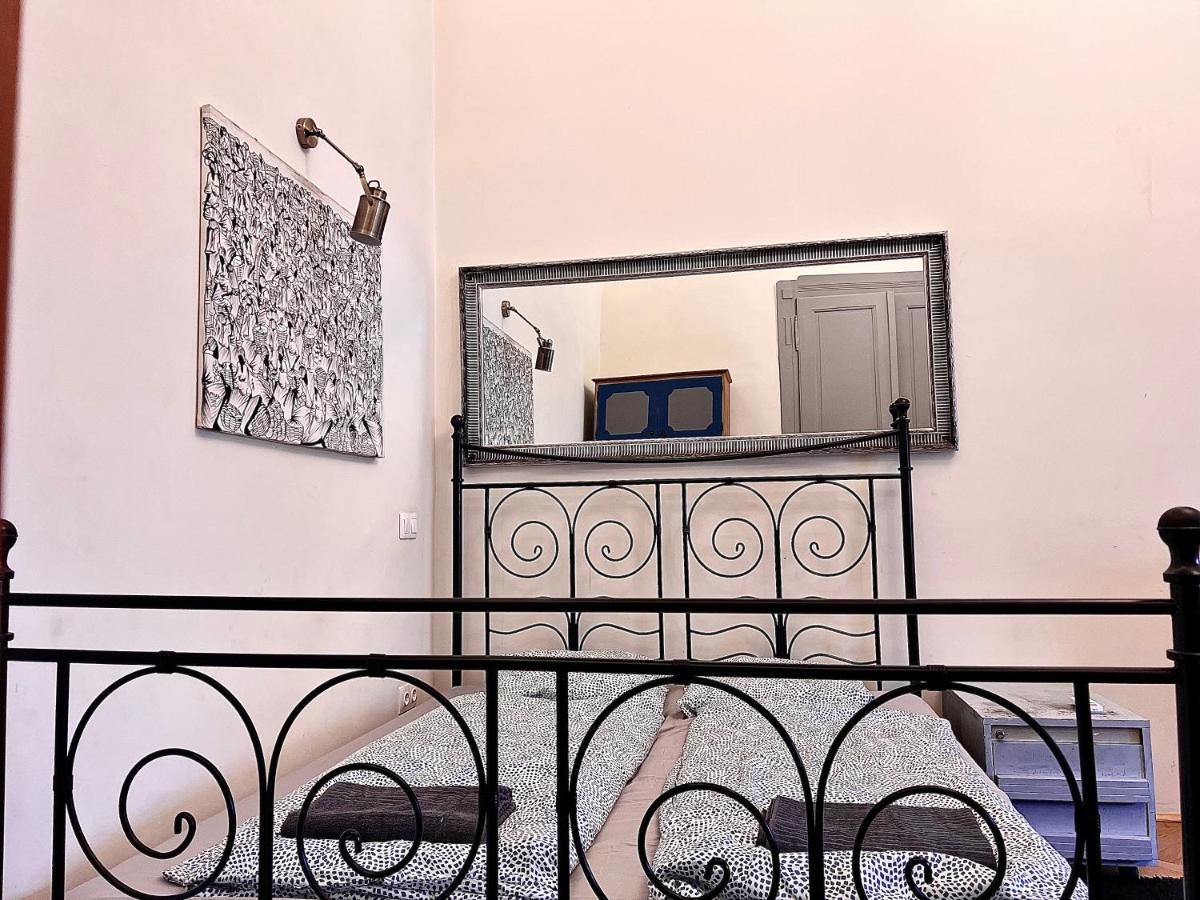 F14 Guest House By Small Home Budapest Exterior foto